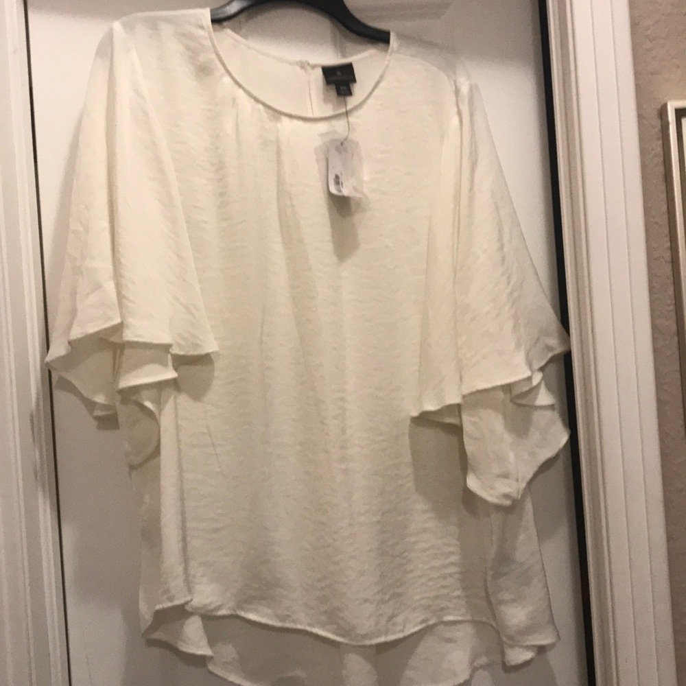 Worrying blouse